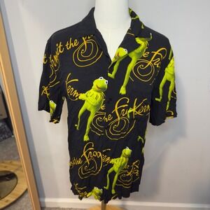 Disney Kermit the Frog Mens Small Black Viscose Button Down Short Sleeve Shirt